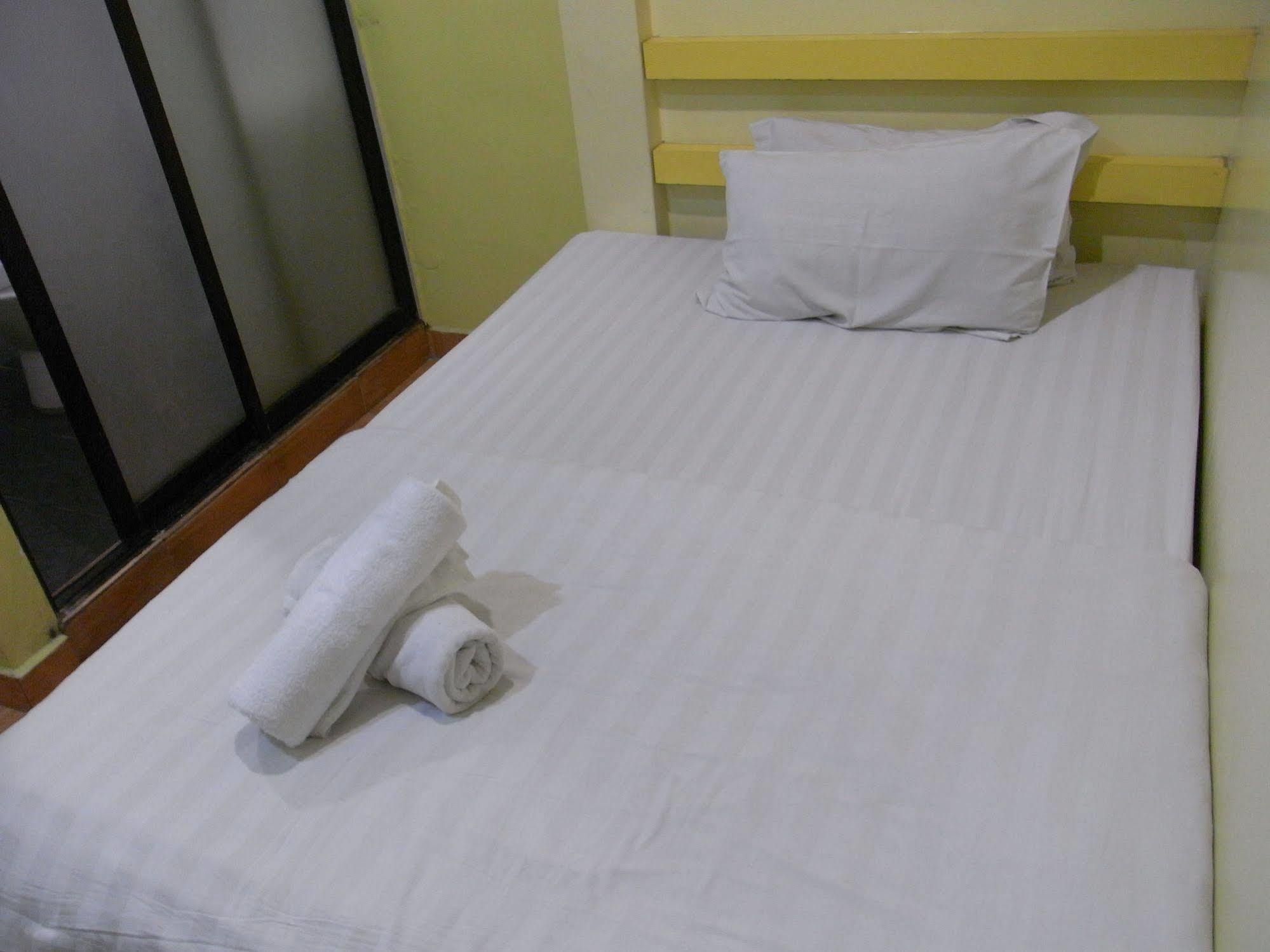 Rest & Go Hotel Shah Alam @ Uitm & Hospital Shah Alam Buitenkant foto